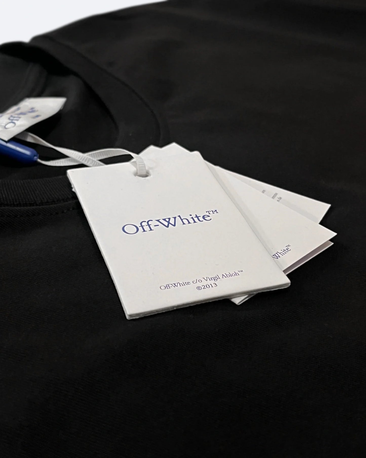 Off-White - Tape Measure Arrow T-Shirt - Black