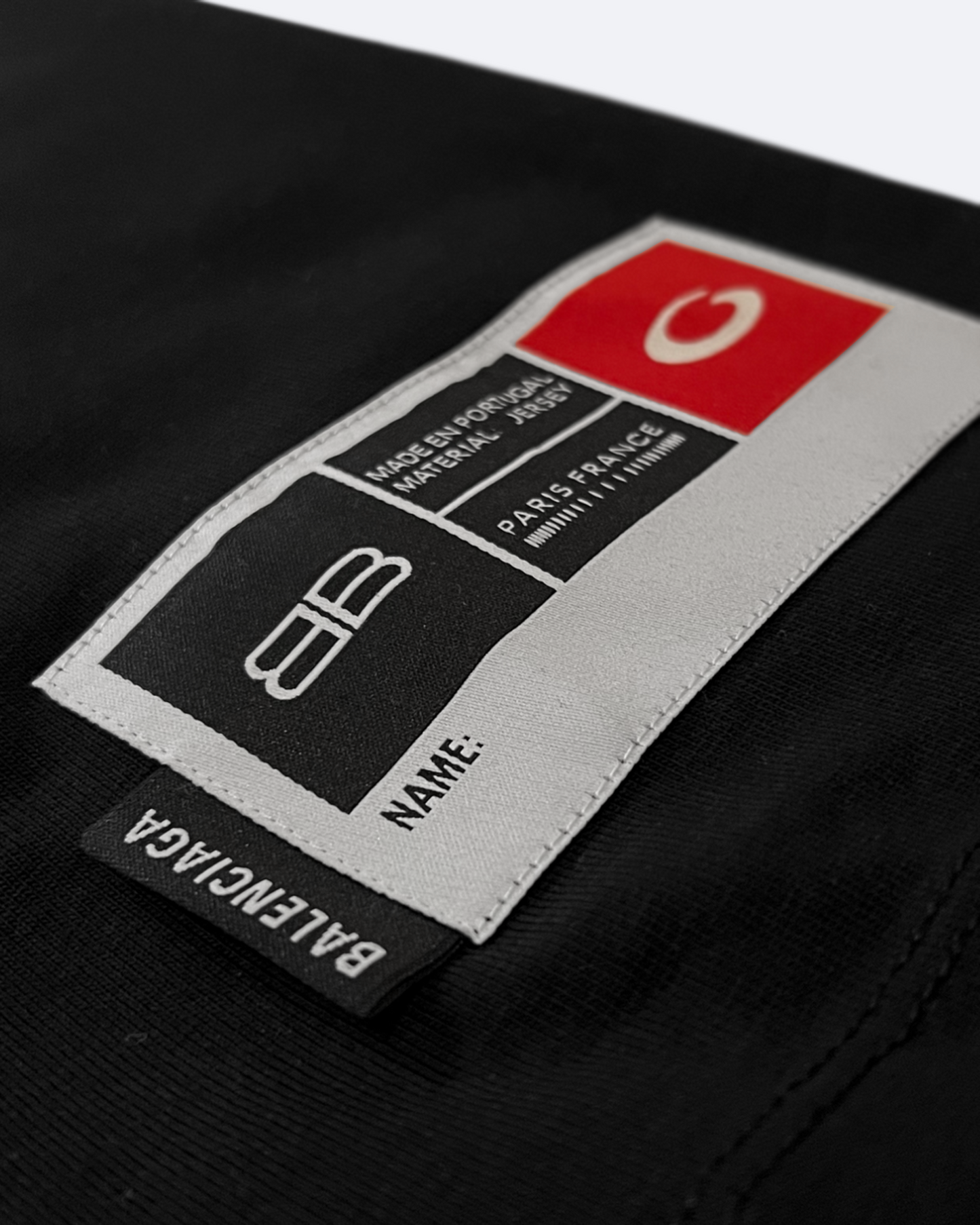 Balenciaga - 01 College T-Shirt - Black