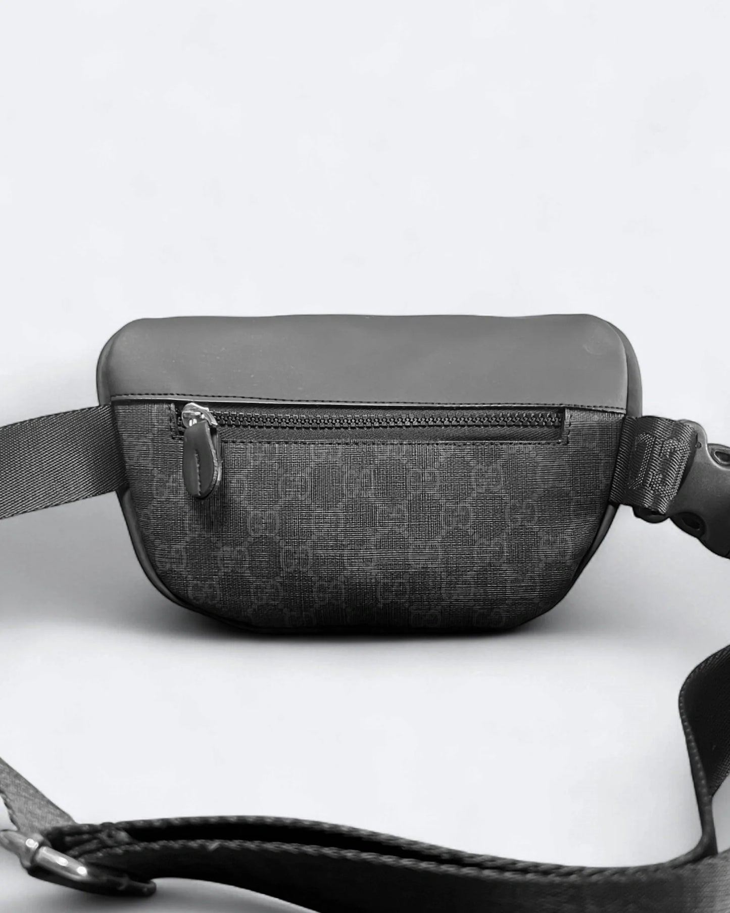 GC - GG Canvas Crossbody Bag - Black