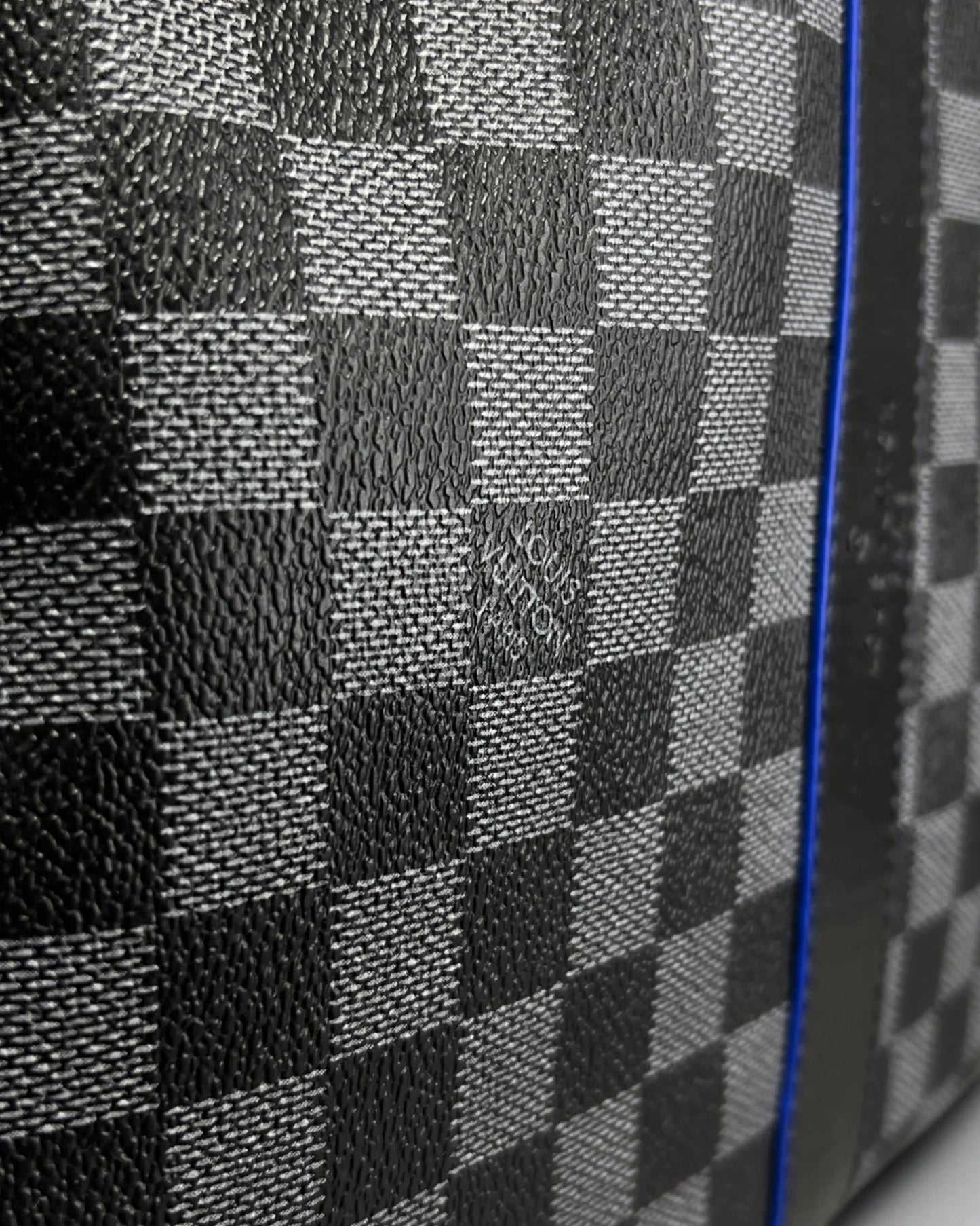 Louis Vuitton - Damier Duffle Bag - Black