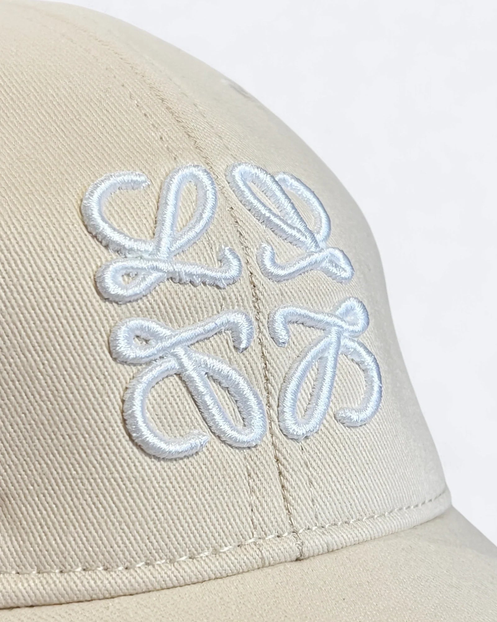 Loewe - White Logo Embroidery Cap - Cream